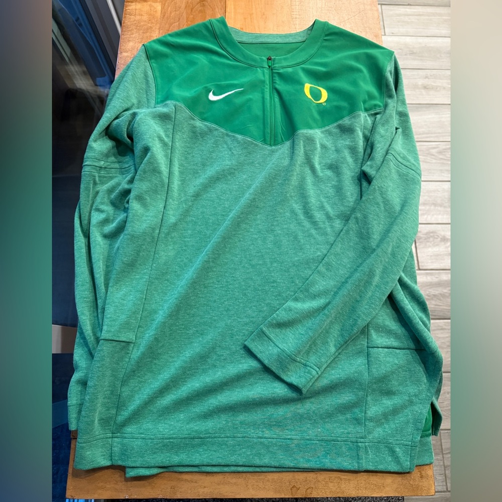 Nike Green Dri-FIT Top with U of O Logo
